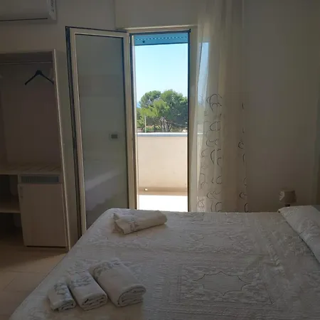 Trullo Di Mare Torricella (Taranto)