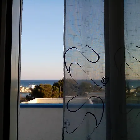 Trullo Di Mare 托里切拉